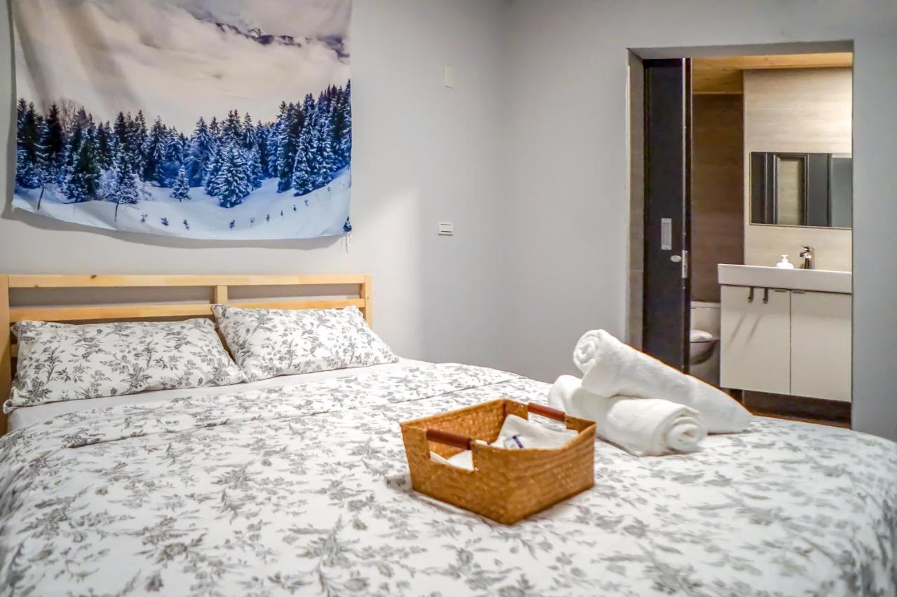 World Inn 窩二樓小客棧民宿 Hualien Eksteriør bilde